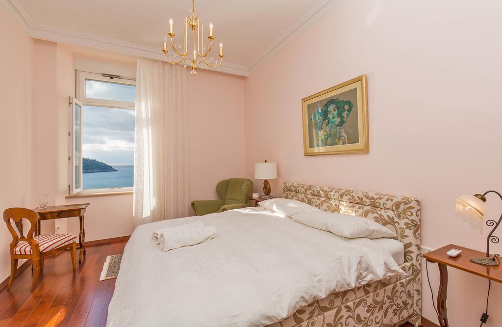 Luxury Seafront Apartment Banje Dubrovnik Exterior photo